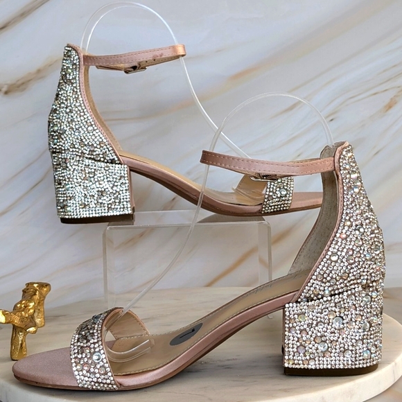 NWOB Betsey Johnson Rhinestone Crystal Block Heel Sandals - Hanna - Picture 3 of 12